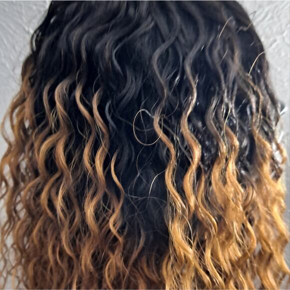 Ombre Blonde Invisible Lace 30" Long Curly Wig Synthetic - Picture 4 of 4